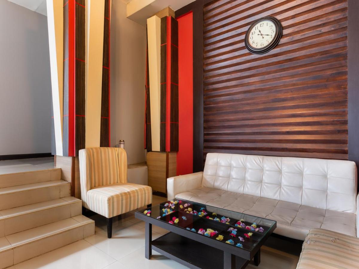 Oyo 1127 Baan Siam Hotel Chiang Rai Dış mekan fotoğraf