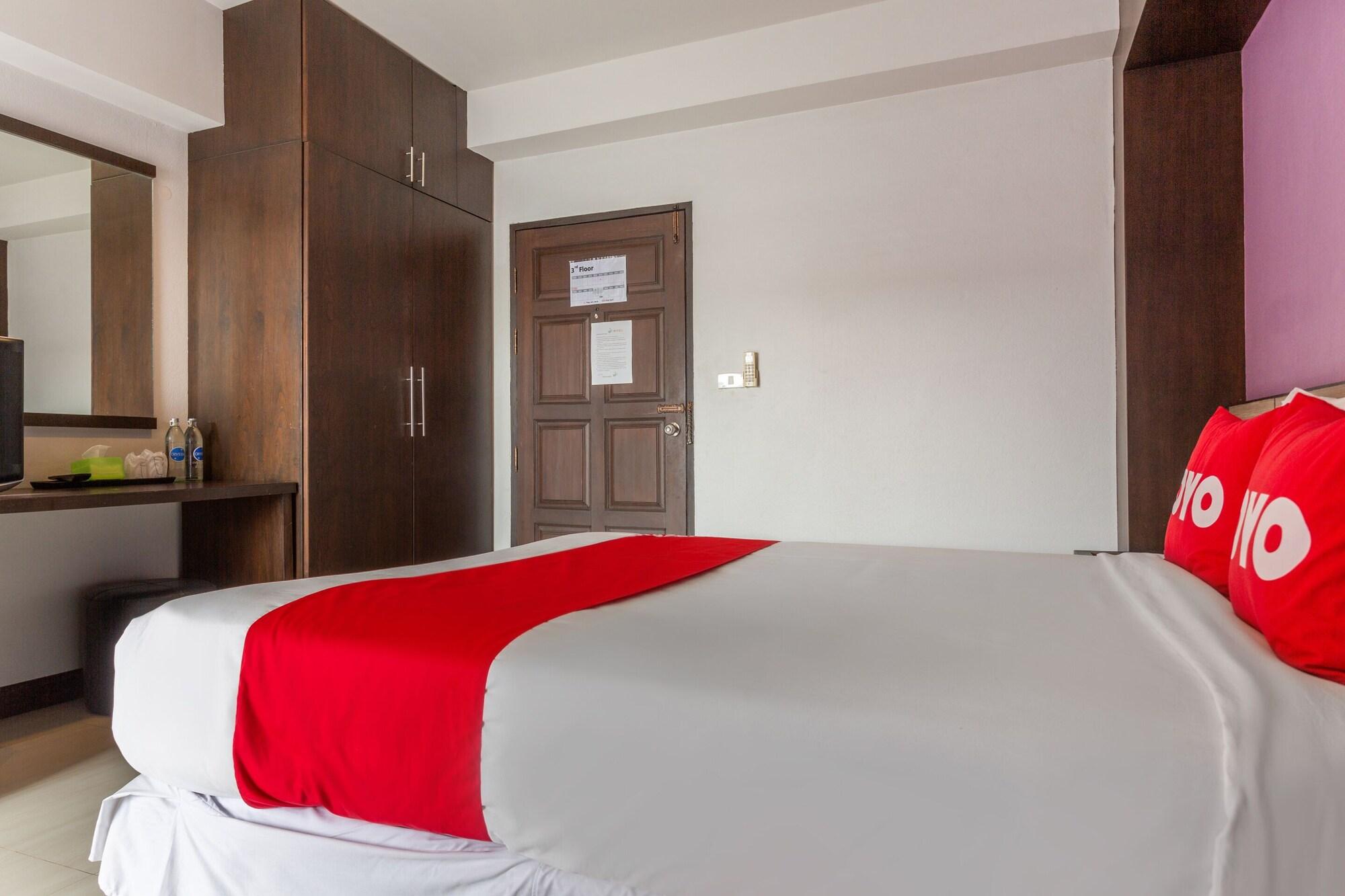 Oyo 1127 Baan Siam Hotel Chiang Rai Dış mekan fotoğraf